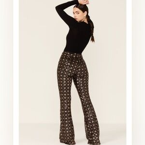 Shyanne Gold Sequin High Rise Flare Pants K11
